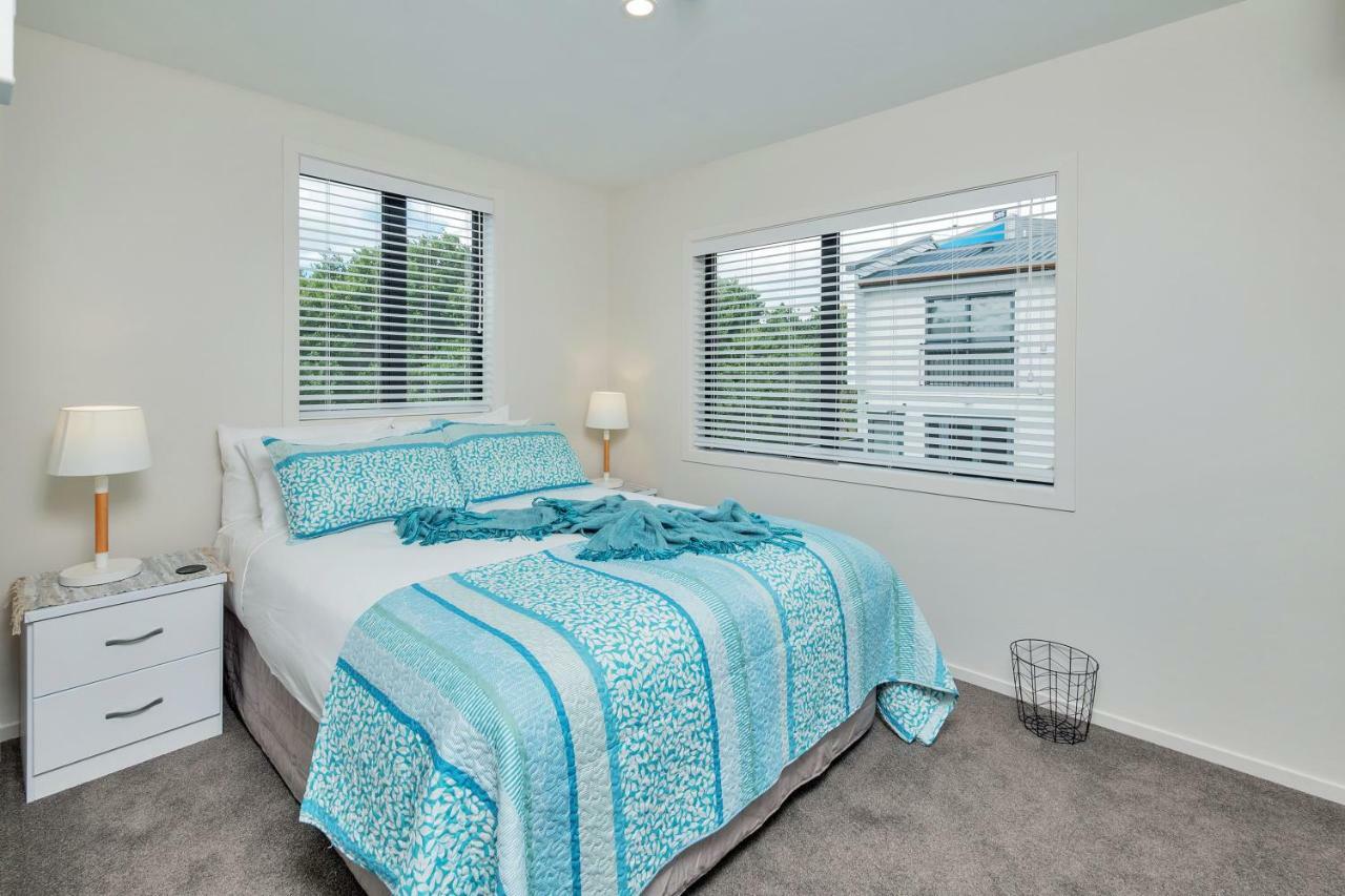 Greenwich Townhouse With Parking And Air-Con 奥克兰 外观 照片